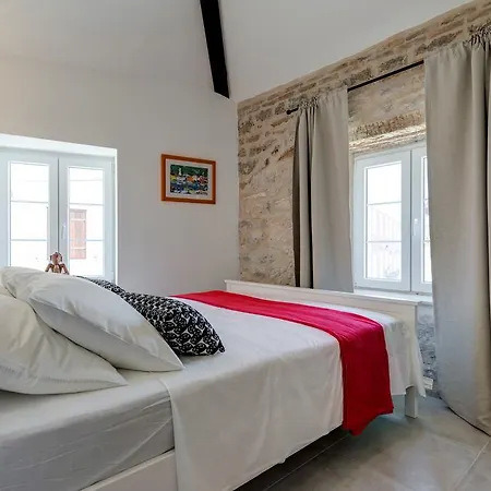 Apartment House Riva