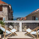 Апартаменты House Riva Супетар