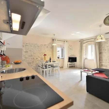 House Riva Appartement Supetar