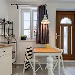 House Riva