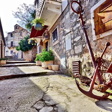 Apartment House Riva
