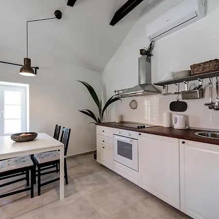 Apartman House Riva