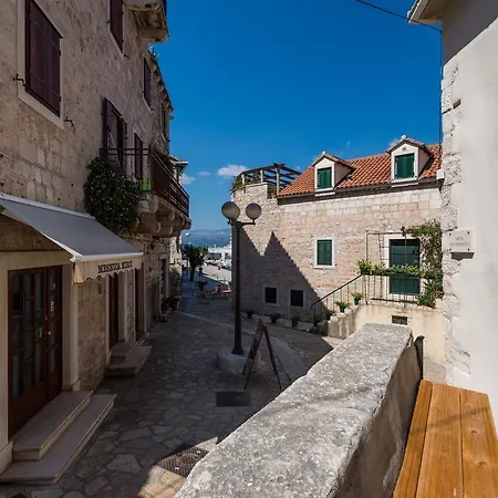 House Riva