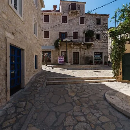 House Riva